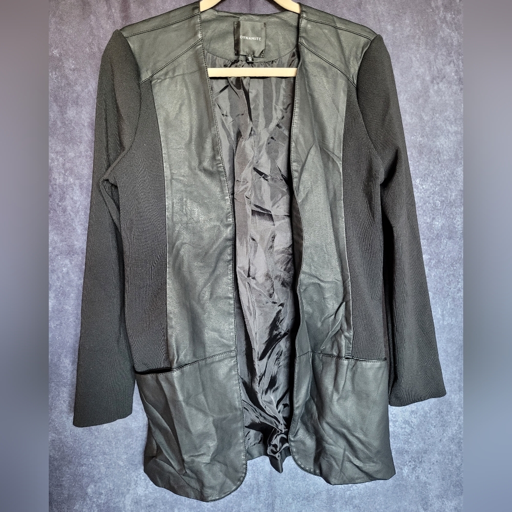 ✨️3/$25✨️ Women's Black Pleather Jacket/Blazer